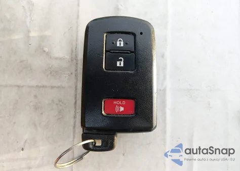 2013 Toyota Prius C Three из США, поврежденный, VIN JTDKDTB31D1051125